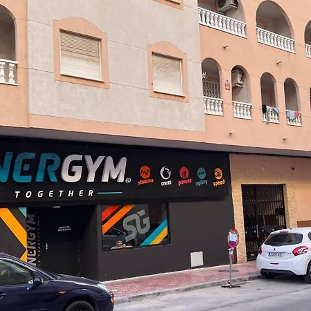 Torreviejar With Garage And Pool Торевьиа